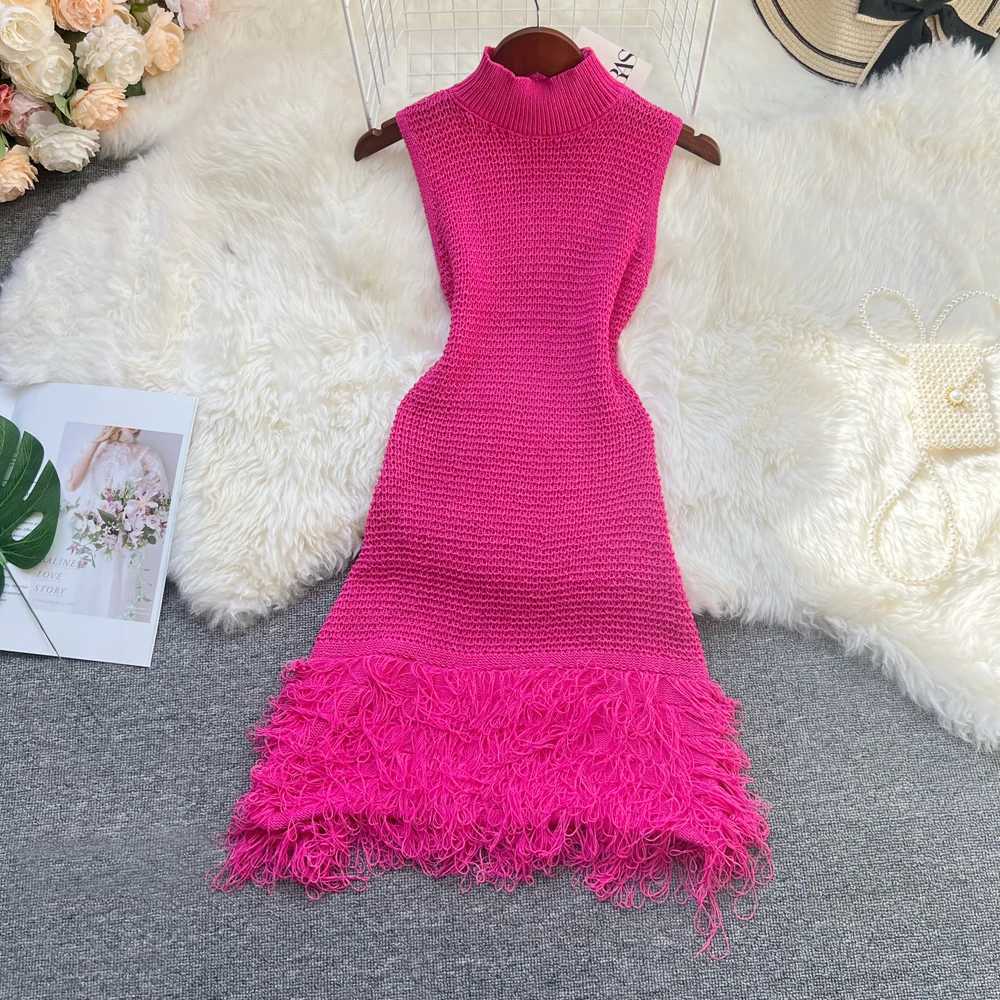 YuooMuoo Women Dress 2025 New Europe Fashion Sexy See Through Crochet Knitted Party Dress Vacation Style Lady Beach Dresses XJ250610