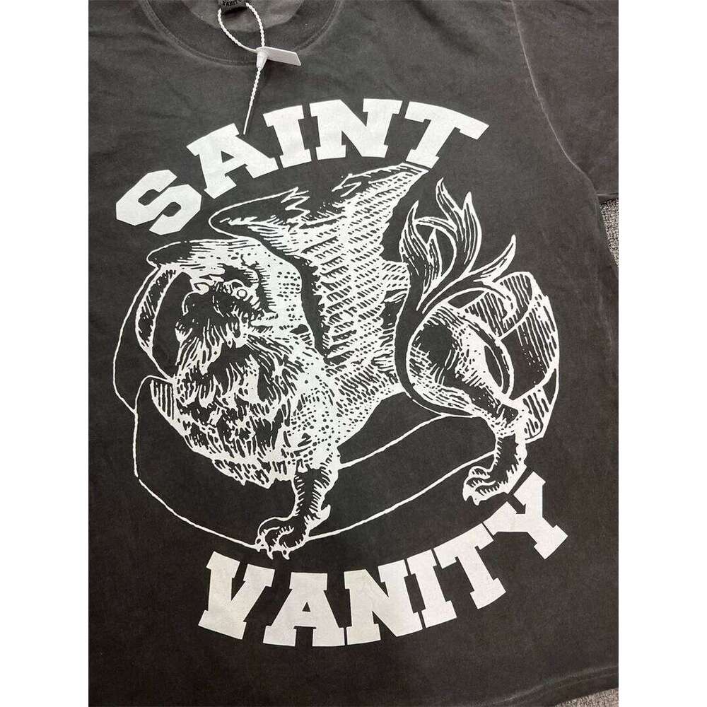 Vintage Washed Black Saint Printed Casual Men's T-Shirt Graphic T Shirts