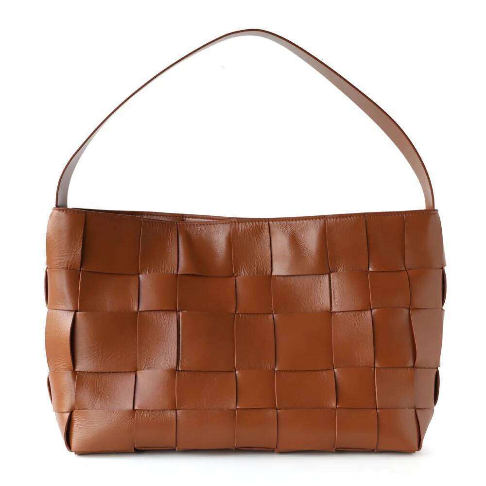 French genuine leather woven tote 2025 new niche design first layer cowhide large capacity vintage ladies shoulder bag