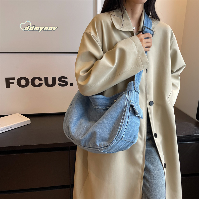 New INS Washed Denim Crossbody Bag for Women, Artistic Large Capacity Shoulder Bag, Trendy Fashion Student Backpack ddmynov