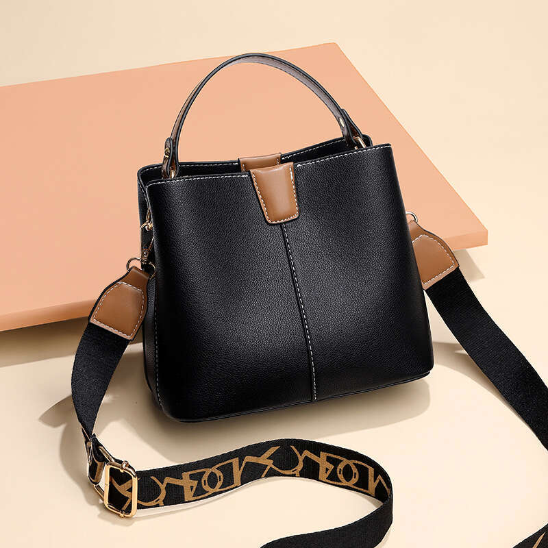 Handbag 2025 Spring New Shoulder Casual Large Capacity Crossbody Bucket Korean Fashion Women's Bag