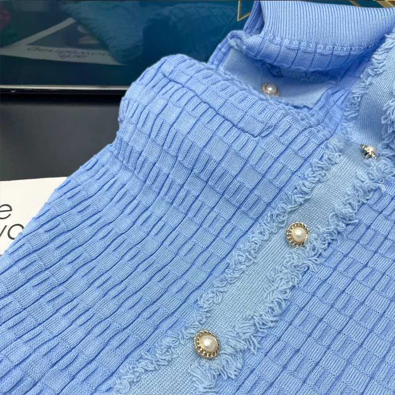 YuooMuoo 2025 New Arrival Women Knitted Long Dress Elegant V-neck Single-breasted Split Sweater Dress Office Lady Dresses XJ250610