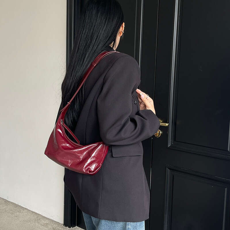 2025 Autumn Winter New High-End Genuine Leather Women's Underarm Fashion Trend Handbag Shoulder Crossbody Cowhide Dumpling Bag