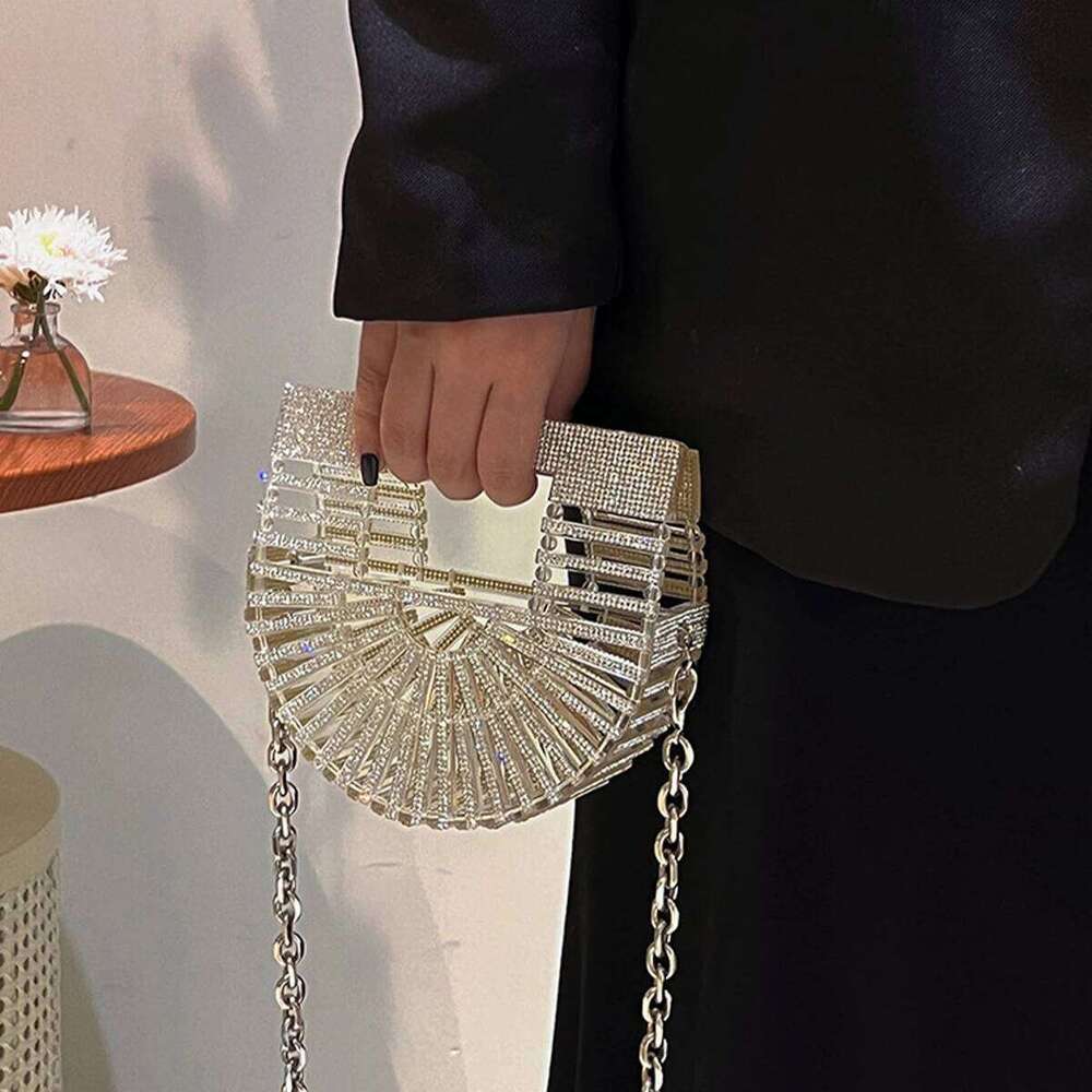 Half Moon Rhinestone Hollowed Out Dia Basket Wallet Box Shaped Mini Sparkling Banquet Bag Fashion Wedding Bags