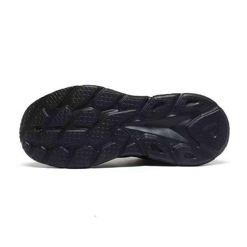 Wholesale Men Leather Upper Blank Sport Man All Black Sneakers Winter Light Weight Running Shoes With Fleece