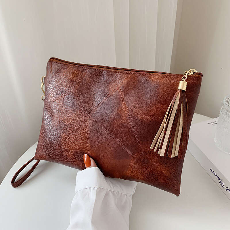Autumn Winter Clutch for Women, Textured Design Underarm Bag, Fashionable Tassel Pleated Shoulder Bag