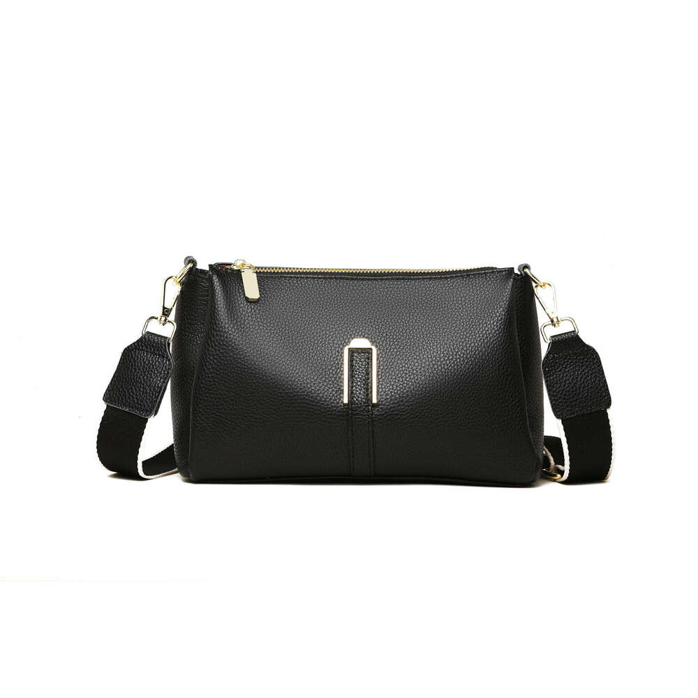 2024 New Trendy Single Shoulder Crossbody Small for Women Korean Fashion Casual Versatile Commuter Bag