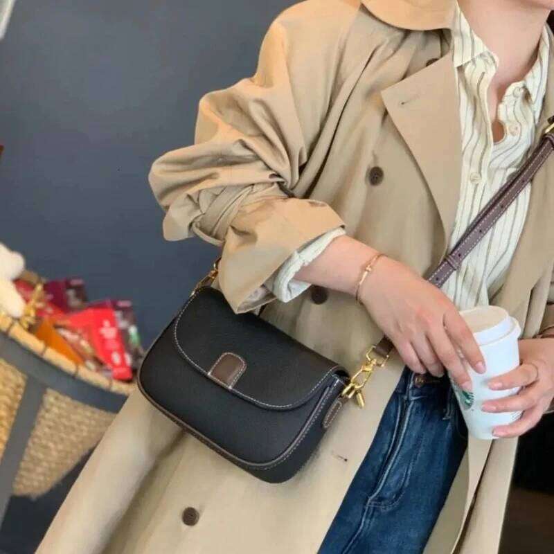 New Cowhide Shoulder Crossbody Ladies Genuine Leather Niche Commuter Versatile Small Square Bag, Lightweight Cell Phone Bag