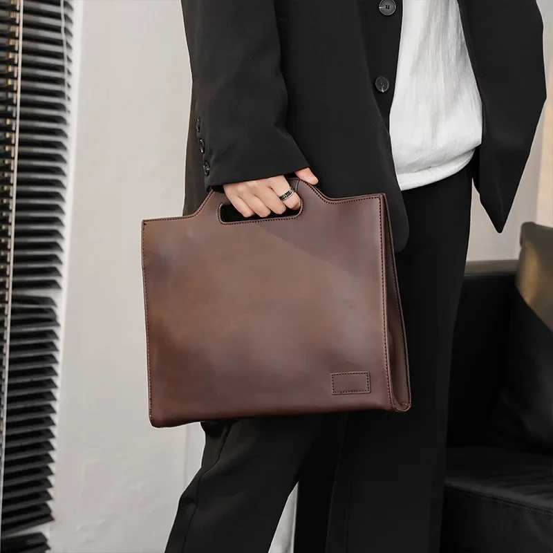 Vintage Design Handbags Men Clutches Knucklebox Crossbody Bag Men Fashion Business Briefcase Hand Bag Document iPad Bag Satchels W250610