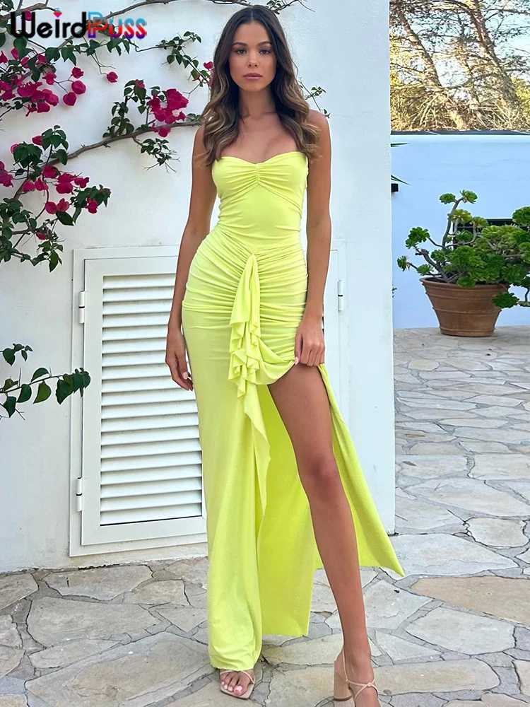 Weird Puss Ruffles Tassel Women Dress Halter Backless Open Split Ruched Peach Hip Bodycon Ladies Wedding Evening Party VestidosXJ250610