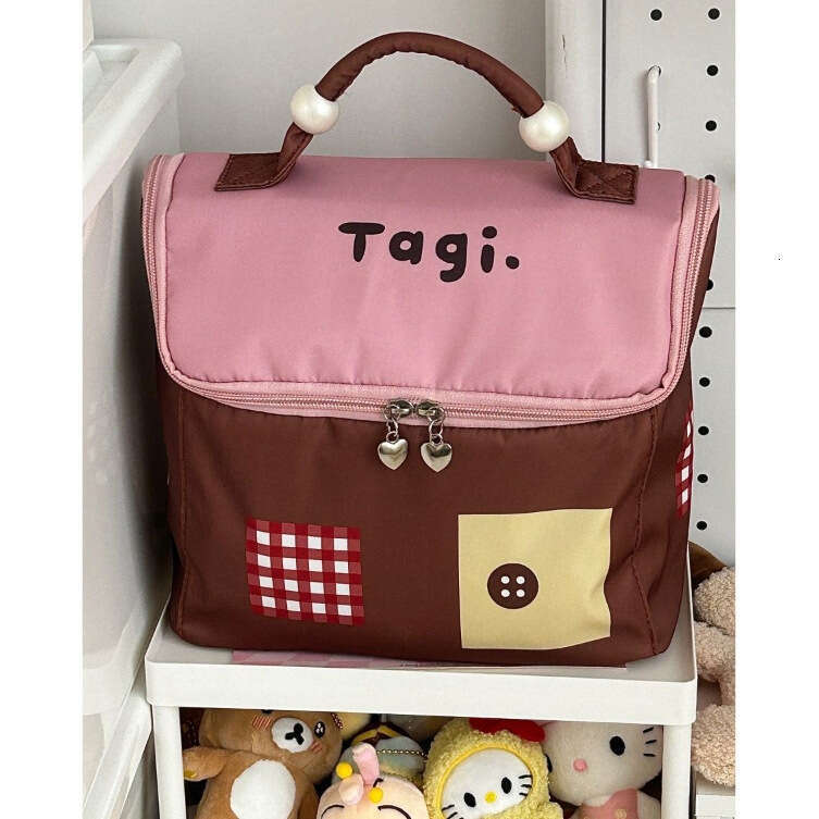 Dopamine Cute Large Capacity House Makeup 2025 New Waterproof Travel Portable Handheld Storage Toiletry Bag