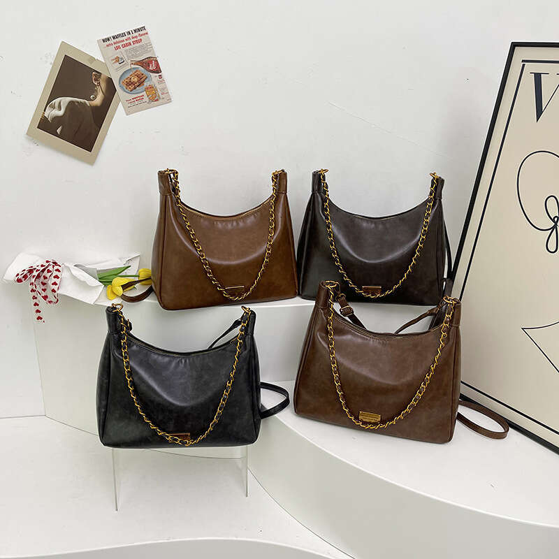 Large Capacity Commuter Simple Crossbody For Women New Versatile Shoulder Fashion Chain Handbag Tote Bag