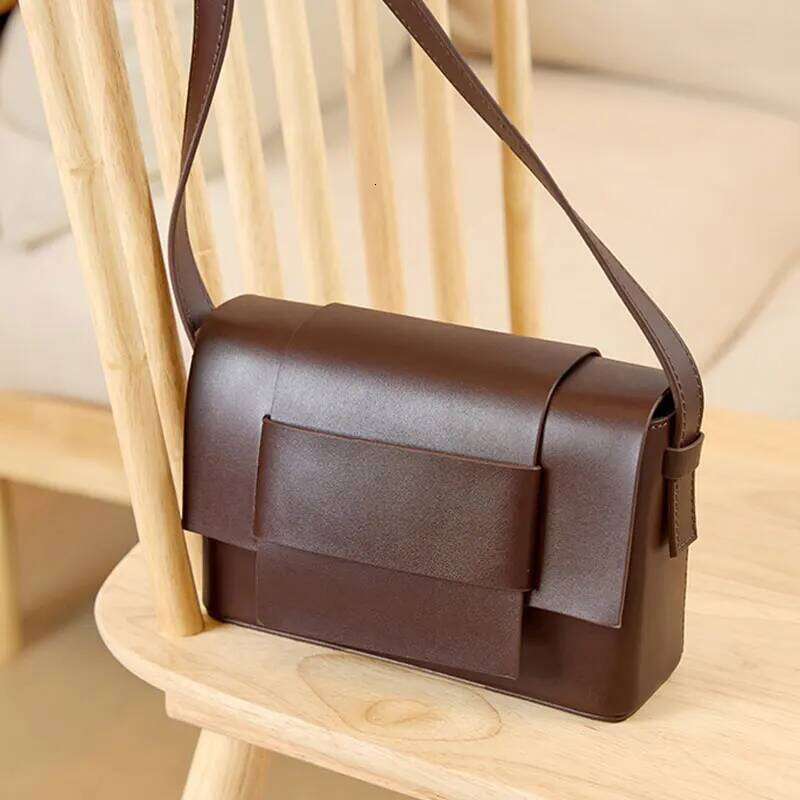 Crossbody Soft Leather Woven Small Square Tofu Bag, Niche Design, Single Shoulder Fashionable Cowhide Women's Bag