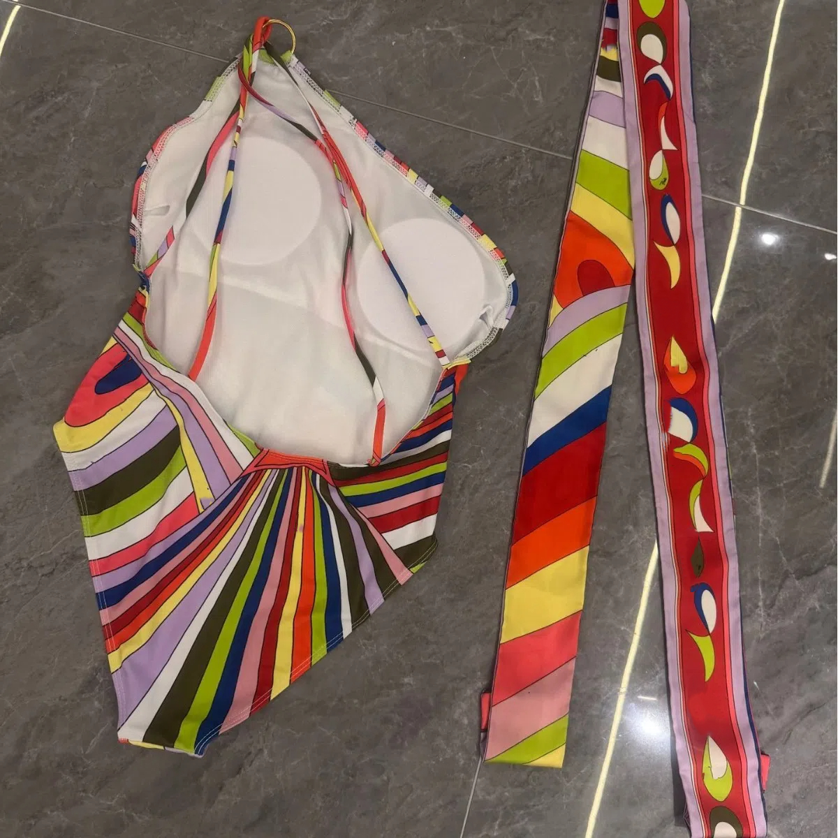 Women's Tracksuits 2025 Fashion Design Seaside Bikini European And American Sexy Swimsuit