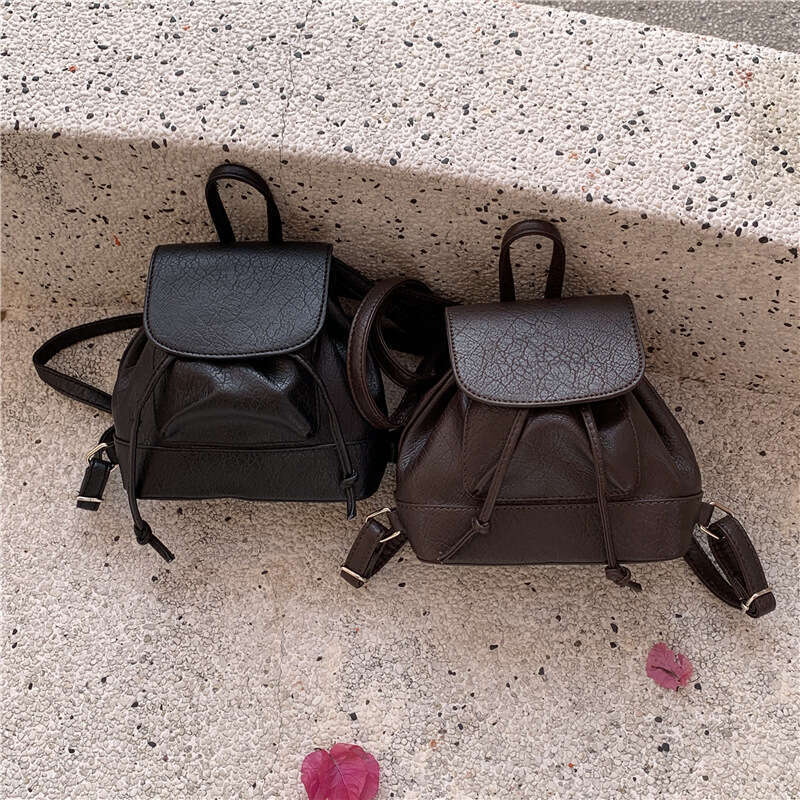 Fashionable College Student Women 2025 New Versatile Lychee Texture Backpack for Travel and School