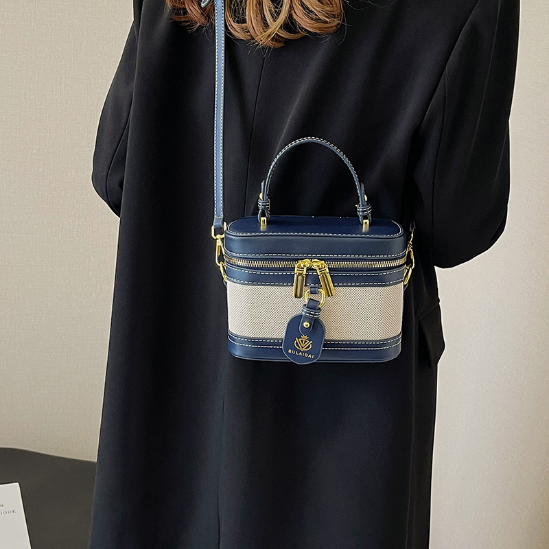 Free Shipping 2025 New Designer Handbag Box Small Square Bag Women's Luxury Wallet Retro Color Block Multifunctional Shoulder Bag