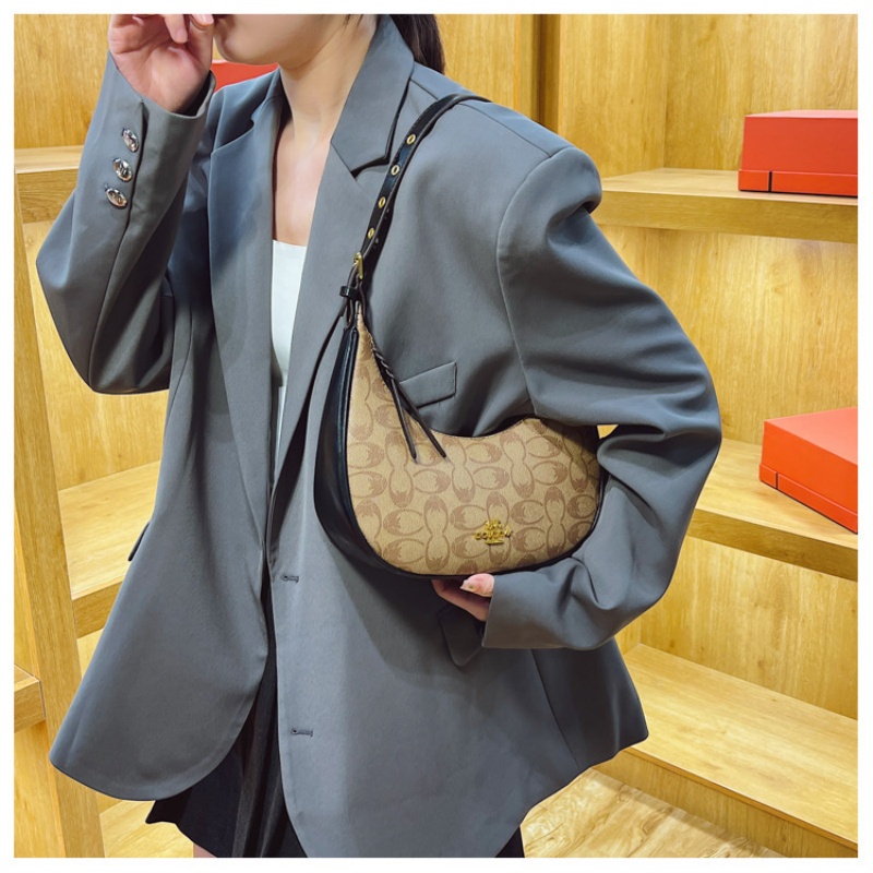 Free shipping 2025 designer women's luxury bag, new fashionable retro crossbody bag, armpit bag, shoulder bag