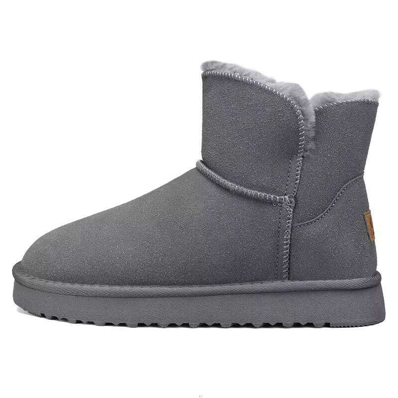 Hot Selling Men's Winter Plush Thickened New Short Snow Boots and Cotton Shoes for Men