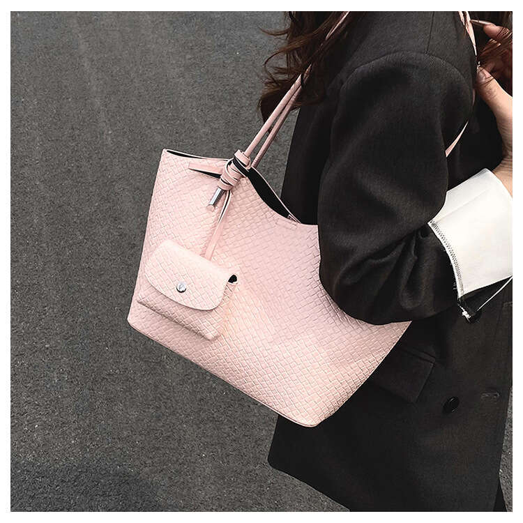 Fashion Simple Commuter Large Capacity 2025 Spring New Casual Stylish Solid Color College Student Shoulder Tote Bag
