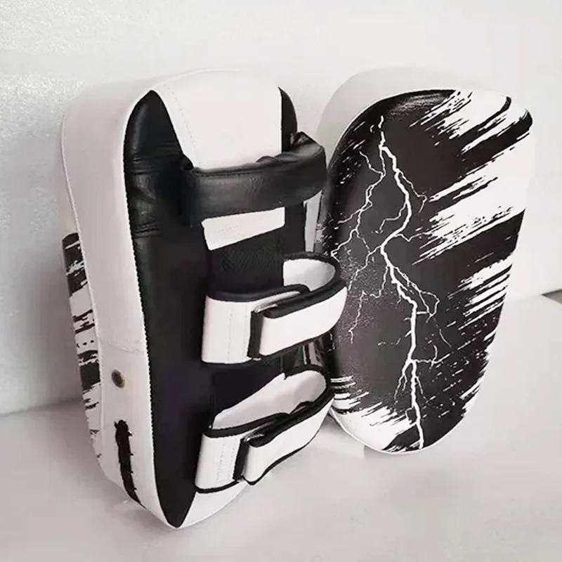 Boxing Gloves Kickboxing Muay Thai Punching Pad Curved Strike Shield Boxing Training Mitt Punching Pad Taekwondo Equipment 250610
