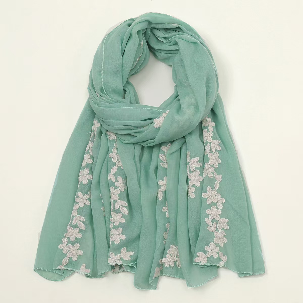 T932 new all-match Japanese snowflake embroidered scarf spring and autumn fashion fresh literary high quality shawl female