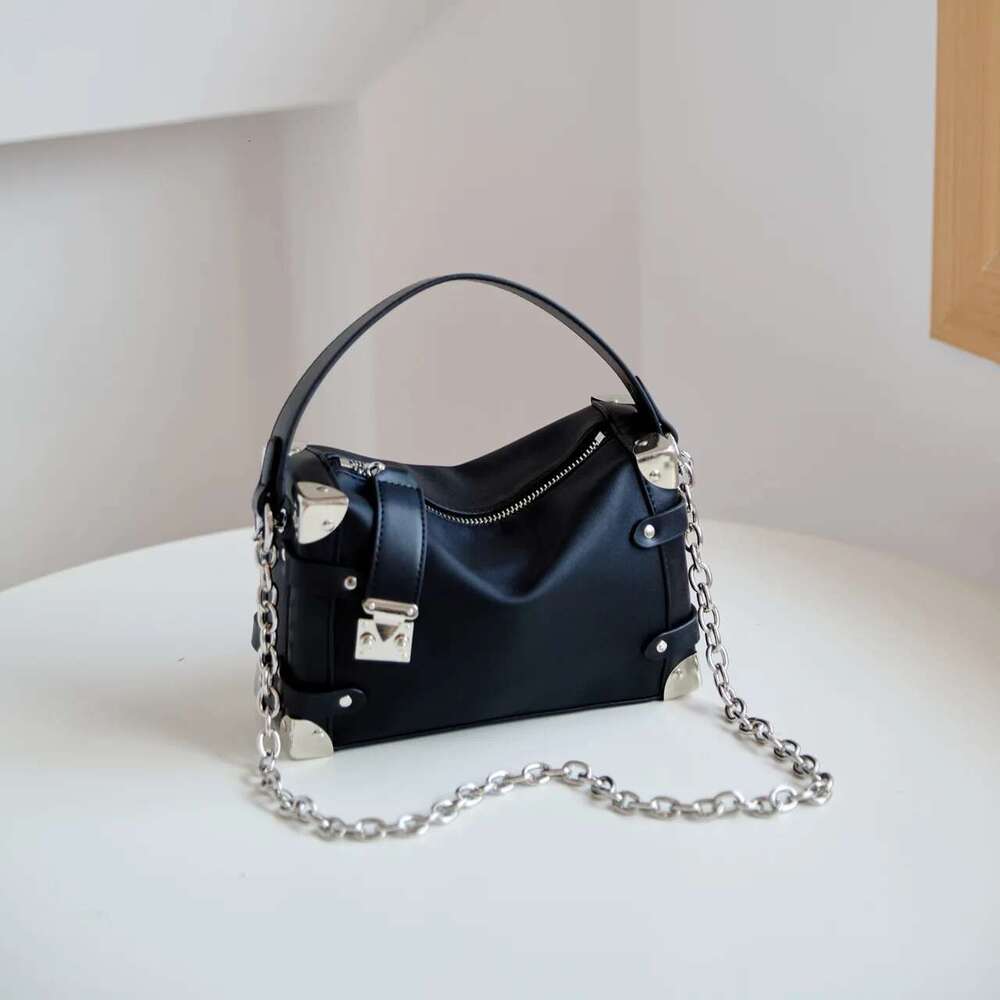 Designer Leather Shoulder Bag For Women Elegant Crossbody Handbag Ladies Fashionable Tote Messenger Purse Brand