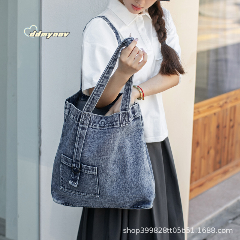 Women's New Single Shoulder Artistic Large Capacity Handbag, Casual Commuter Tote Bag, Fashionable Versatile Crossbody Bag ddmynov