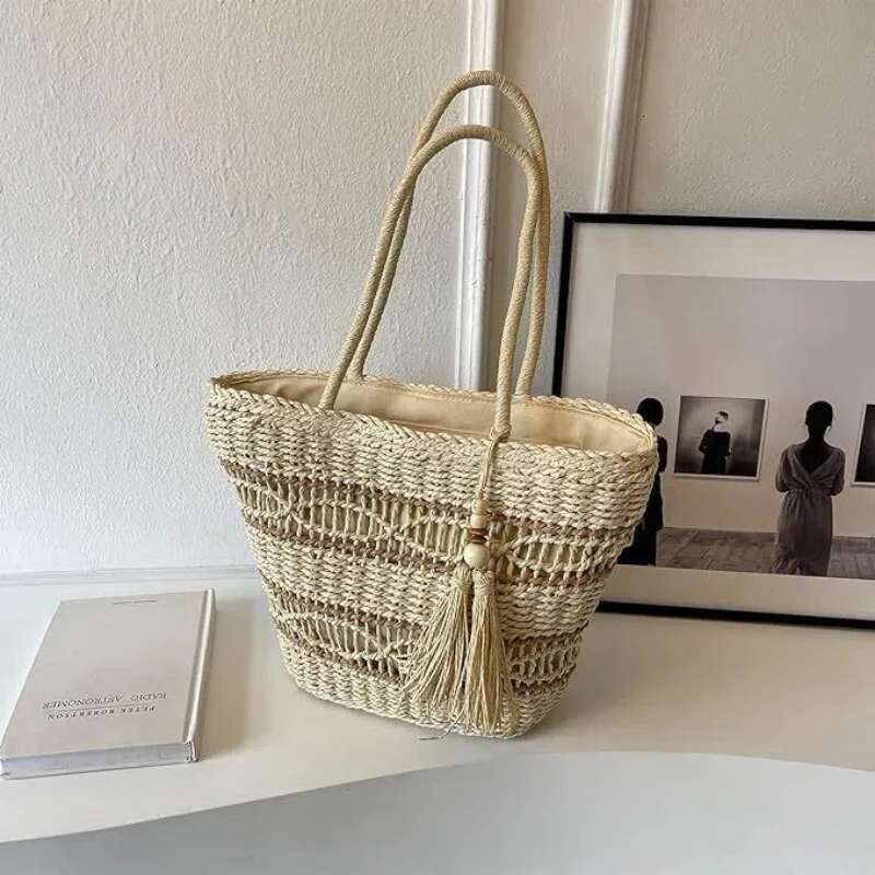 Straw Beach Women's Hand Large Capacity Paper Rope With Tassel Shoulder Bag Woven Handbag