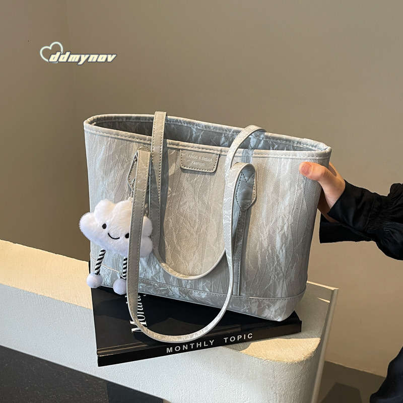 High-End Feel for Women 2024 New PU Trendy Shoulder Large Capacity Commuter Tote Bag ddmynov