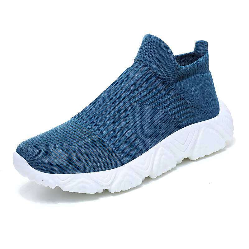 Oversize New Ultralight Couple Breathable Casual Shoes Sneakers