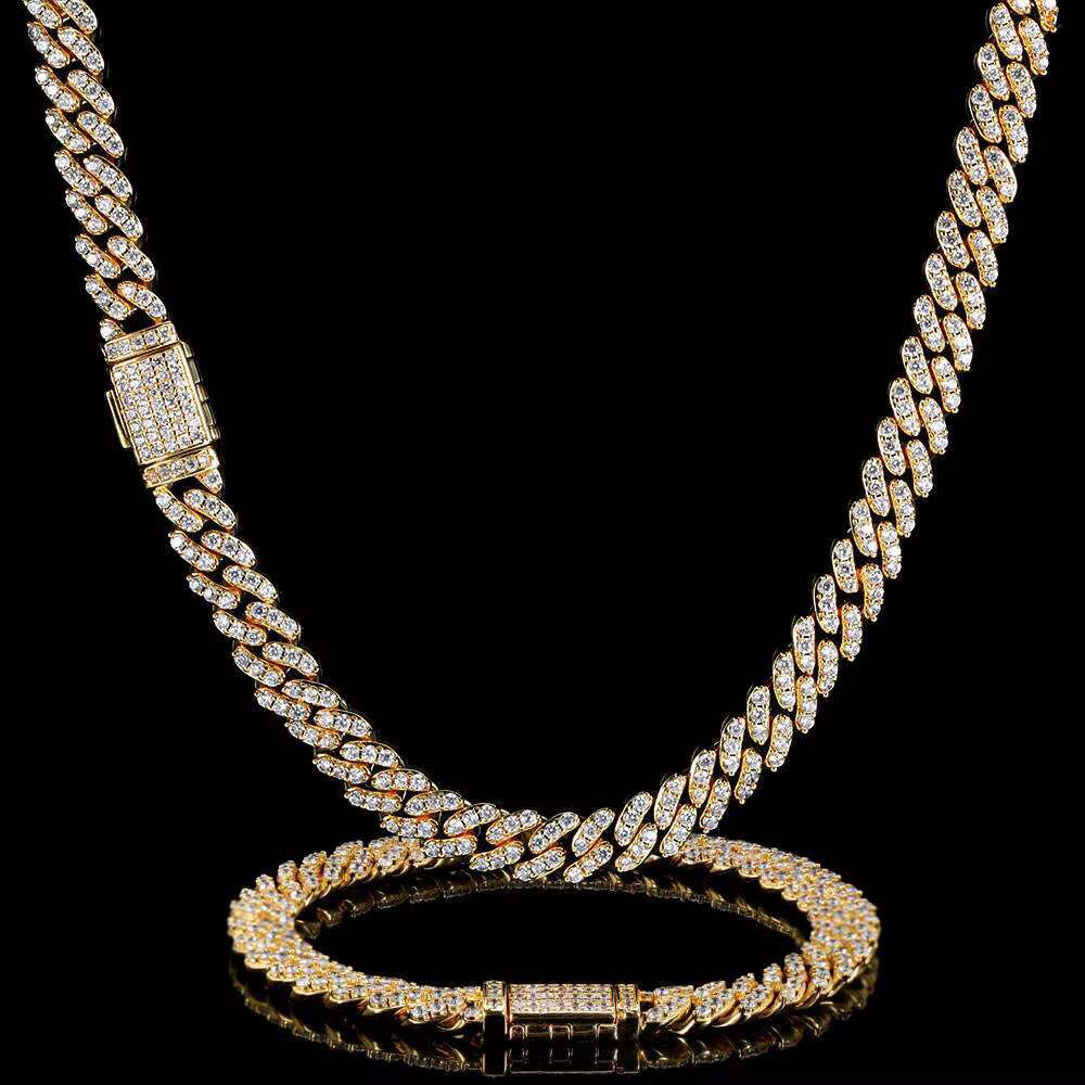 OACOCA Hip Hop Jewelry Diamond Iced Out 8mm Silver Thick Cuban Link Chains for Girl Cuban Necklaces Women Men