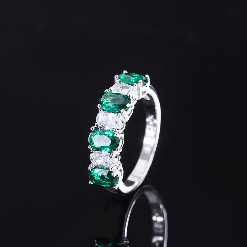 Trendsetting Multicolor S925 Geometrical Charm Bracelet for Ladies