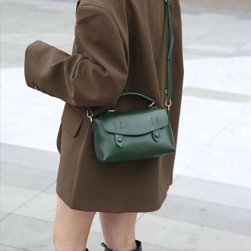 2025 New Leather Women's Handbag - Retro Single Shoulder Fashion Crossbody High Quality Small Square Bag 2025/06/10 2025/06/10