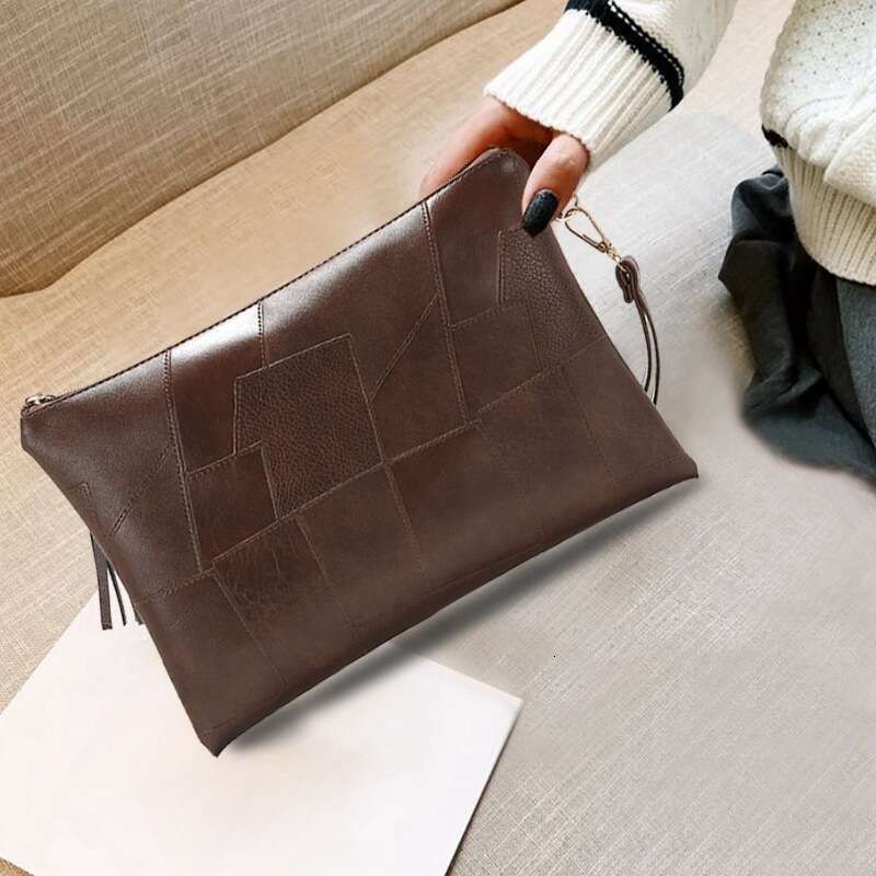 2025 Autumn Winter New Design Underarm Textured Clutch Evening Bag Women Tassel