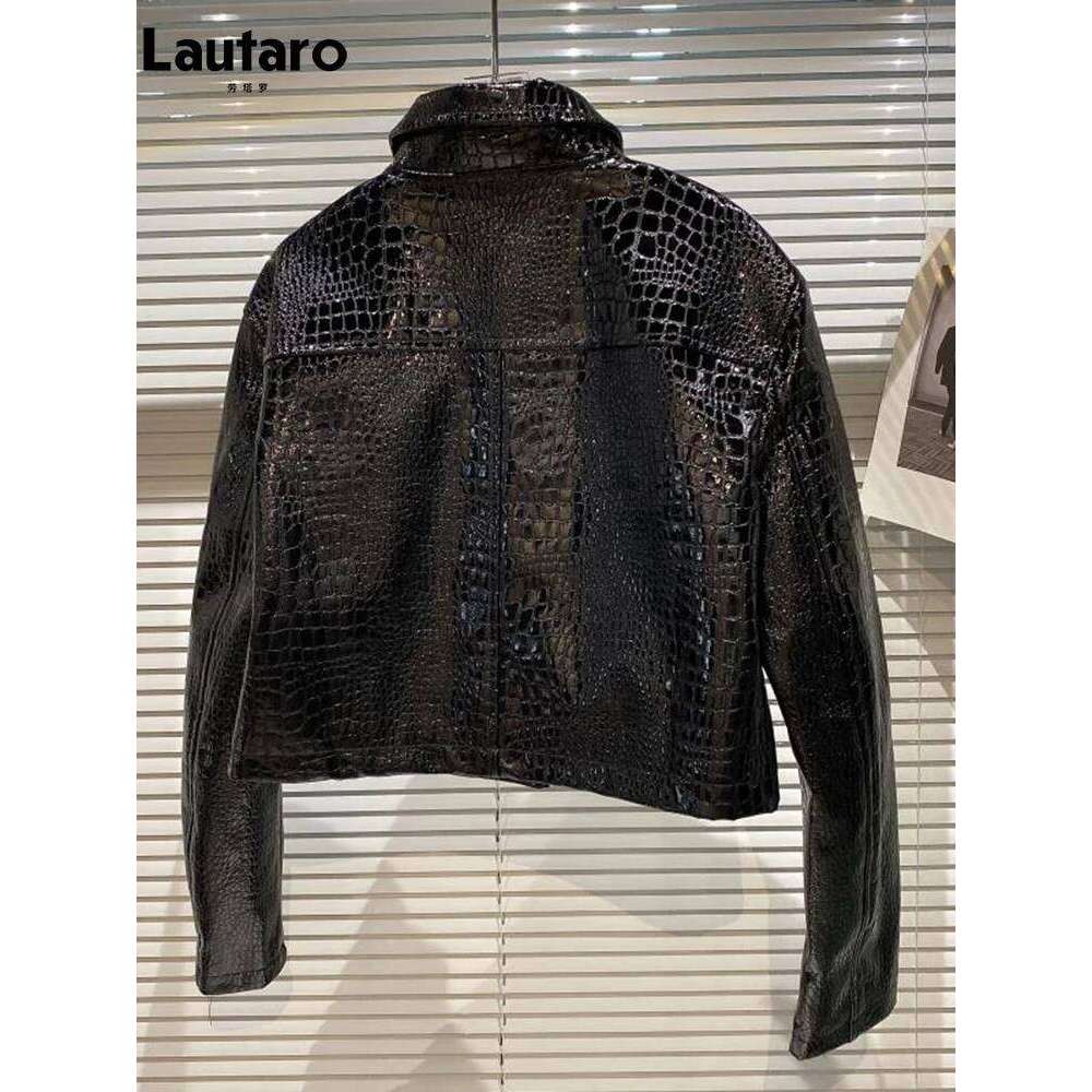 Lautaro-Short Black Patent Leather Jacket For Women, Shiny Reflective Crocodile Print, Long Sleeve, Cool Fashion, Spring,