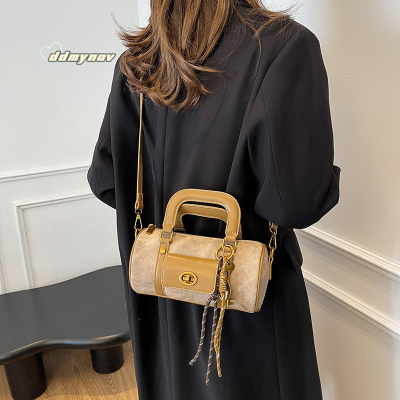 New 2025 Fashion Handbag Versatile Commuter Color-Block Tote Cylinder Single Shoulder Crossbody Bag for Women ddmynov