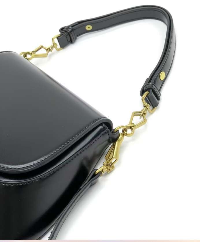 Hot Selling Women's Armpit Saddle Commuting Bag, Handbag, New High-Quality, Simple, Fashionable, Multifunctional Patent Leather Designer Bags