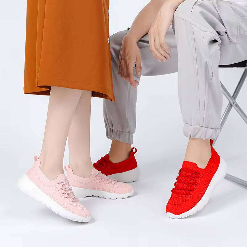 New Arrival Unisex Sport slip on Sneakers Light Weight Breathable Casual Walking Shoes for Men and Women