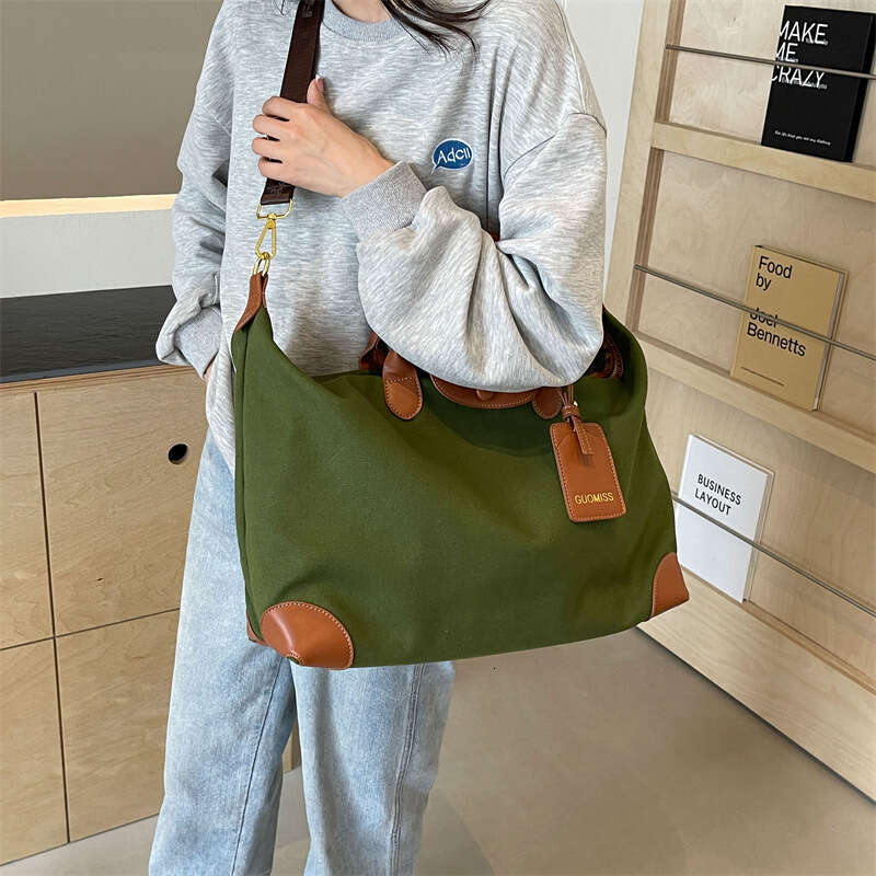New High-Quality Sports Women, Swimming And Fitness Large Capacity Short-Distance Travel Bag, Lightweight Luggage Bag For Women