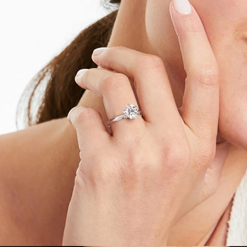 Choucong 2024 Top Sell Wedding Rings Luxury Jewelry Real 100% 925 Sterling Silver Water Drop White Moissanite Diamond Gemstones Elegant Women Bridal R
