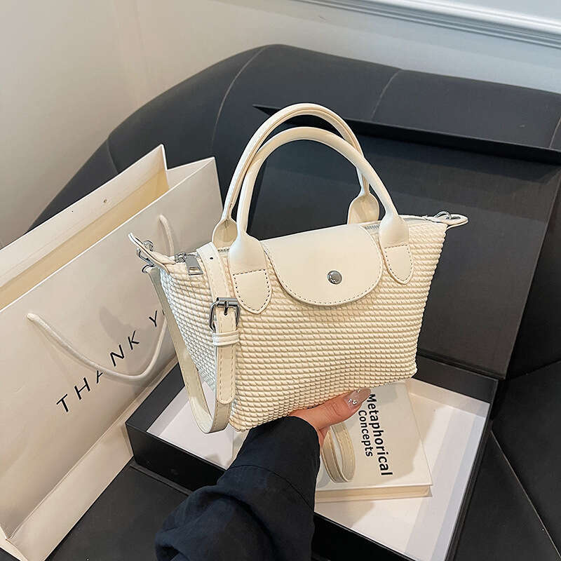 Women's 2024 Korean Version New Bags Simple Commuter Dumpling Bag Casual Fashion Versatile Shoulder Handbag GUHUISHU