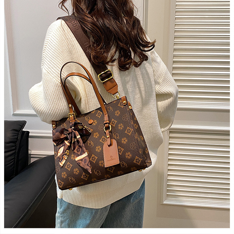 Free shipping designer Shoulder totes Bags womans ladies flap lady fashion casual handbag women crossbody Underarm bag