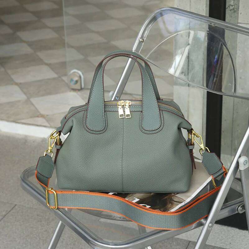 Hifashion 100% Cowhide Genuine Leather Handbags For Women 2025 Trend Designer Wide Strap Pillow Ladies Shoulder Crossbody Bags
