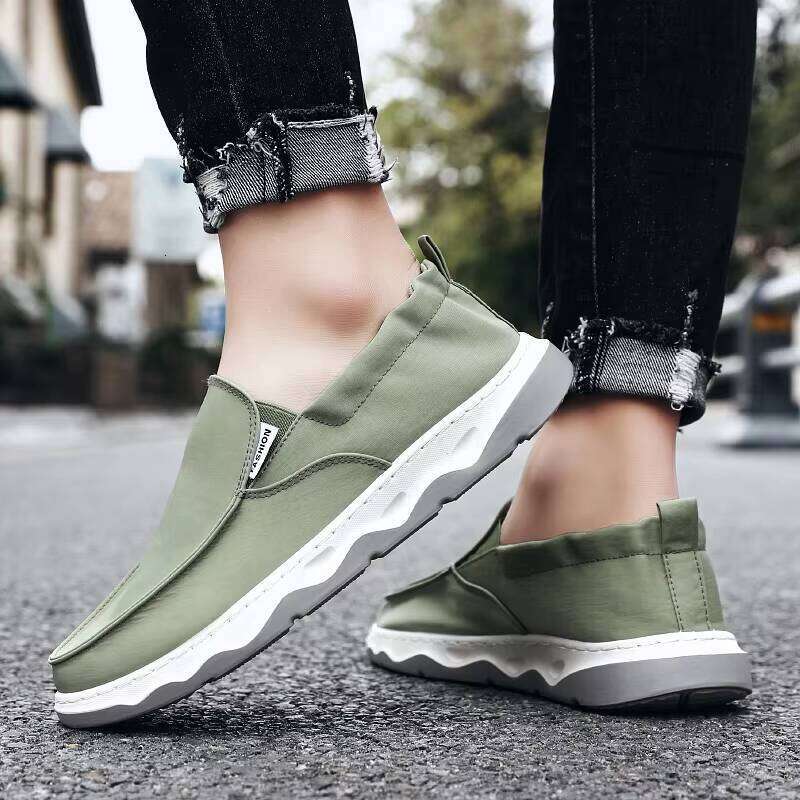 Wholesale Lazy Slip-on Comfortable Fisherman Boots Men's Solid Color Low-top Casual Canvas Shoes