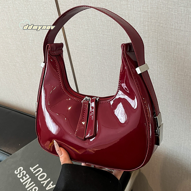 2025 Spring Summer New Korean Niche Design Handbag Patent Leather Shiny Women's Fashion Shoulder Underarm Bag ddmynov