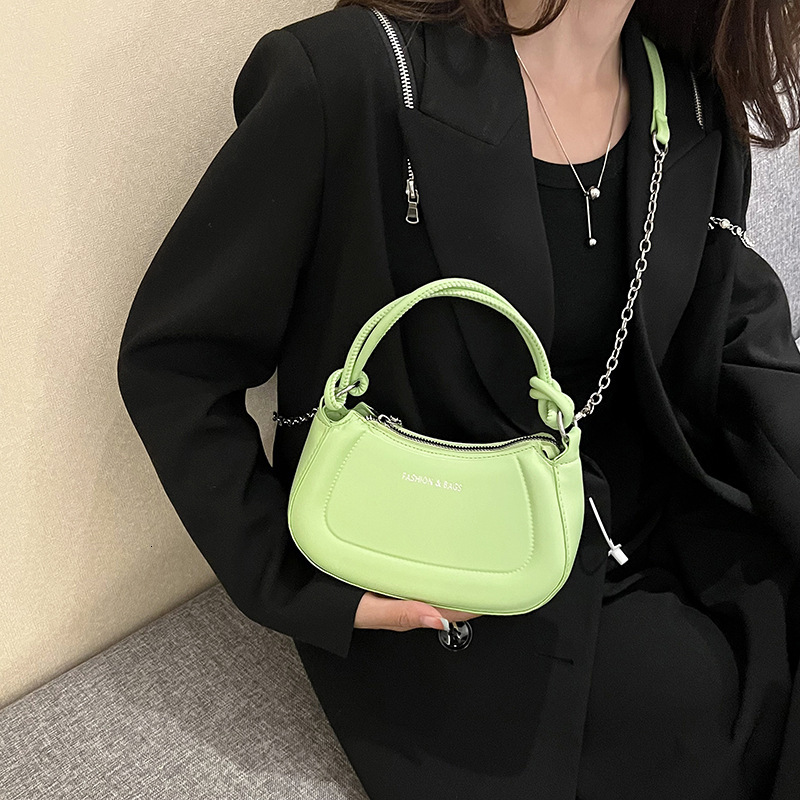 Free Shipping 2025 New Designer Bag Retro Hard Shell Printed Letter Handbag Luxury Wallet Fashion Trend High-quality Shoulder Bag
