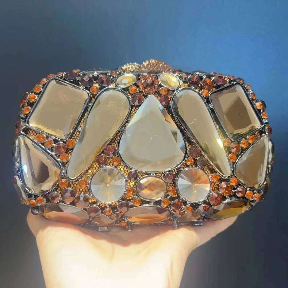 Women Rhinestone Evening Designer Handbags Crystal Banquet Party Bags Fashion Dress Stone Bag Shiny Dinner Clutch