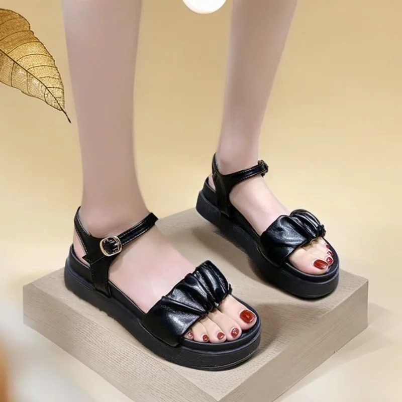 Beautiful Platform Sandals Female Casual Daily Schoolgirl Fairy Wind Beach Flat Roman Shoes Platform 2025 Women Shoes 250604
