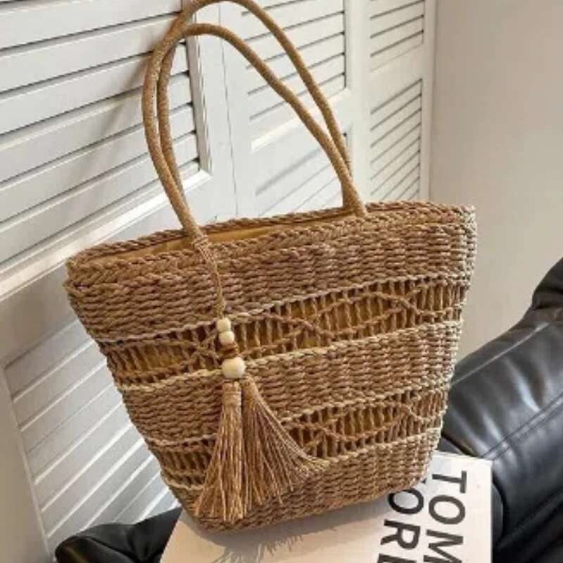 Straw Beach Women's Hand Large Capacity Paper Rope With Tassel Shoulder Bag Woven Handbag