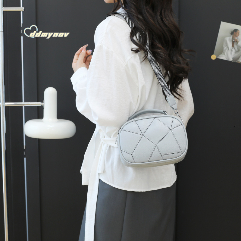 Fashion Patchwork Small Square High-end Versatile Women's Trendy Handbag Shoulder Crossbody Bag ddmynov